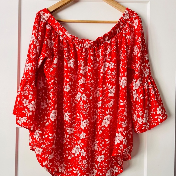 Verse Off-Shoulder Floral Top | Coral & White | Size Large | Pristine Condition - Picture 3 of 5